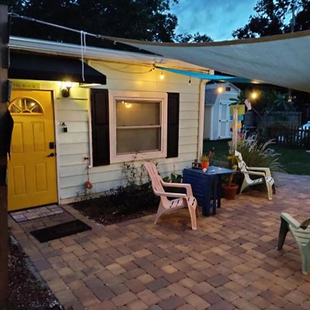 Relaxing Beach Suite St. Petersburg Exterior photo